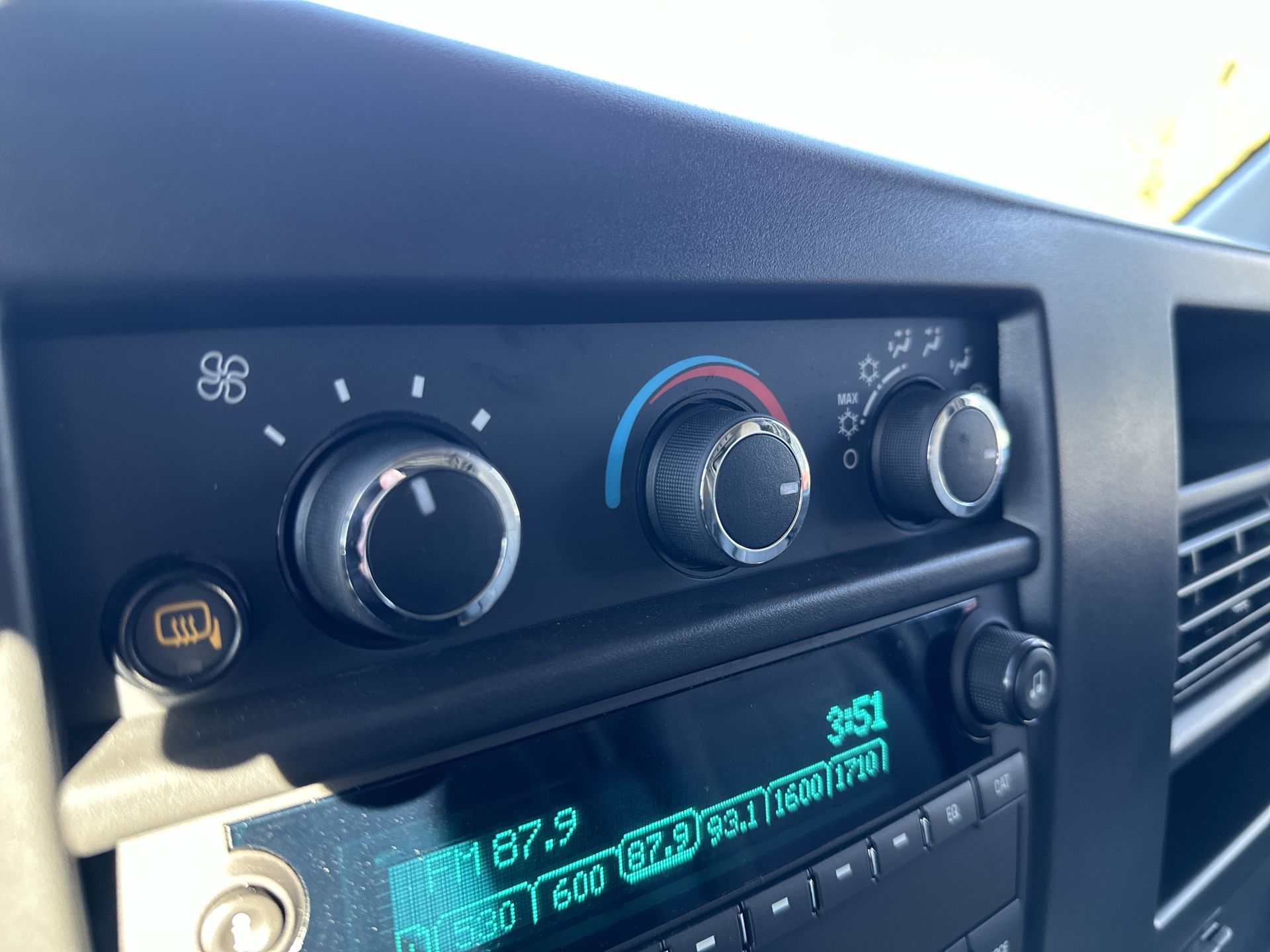 2025 GMC Savana Cargo 2500 Work Van