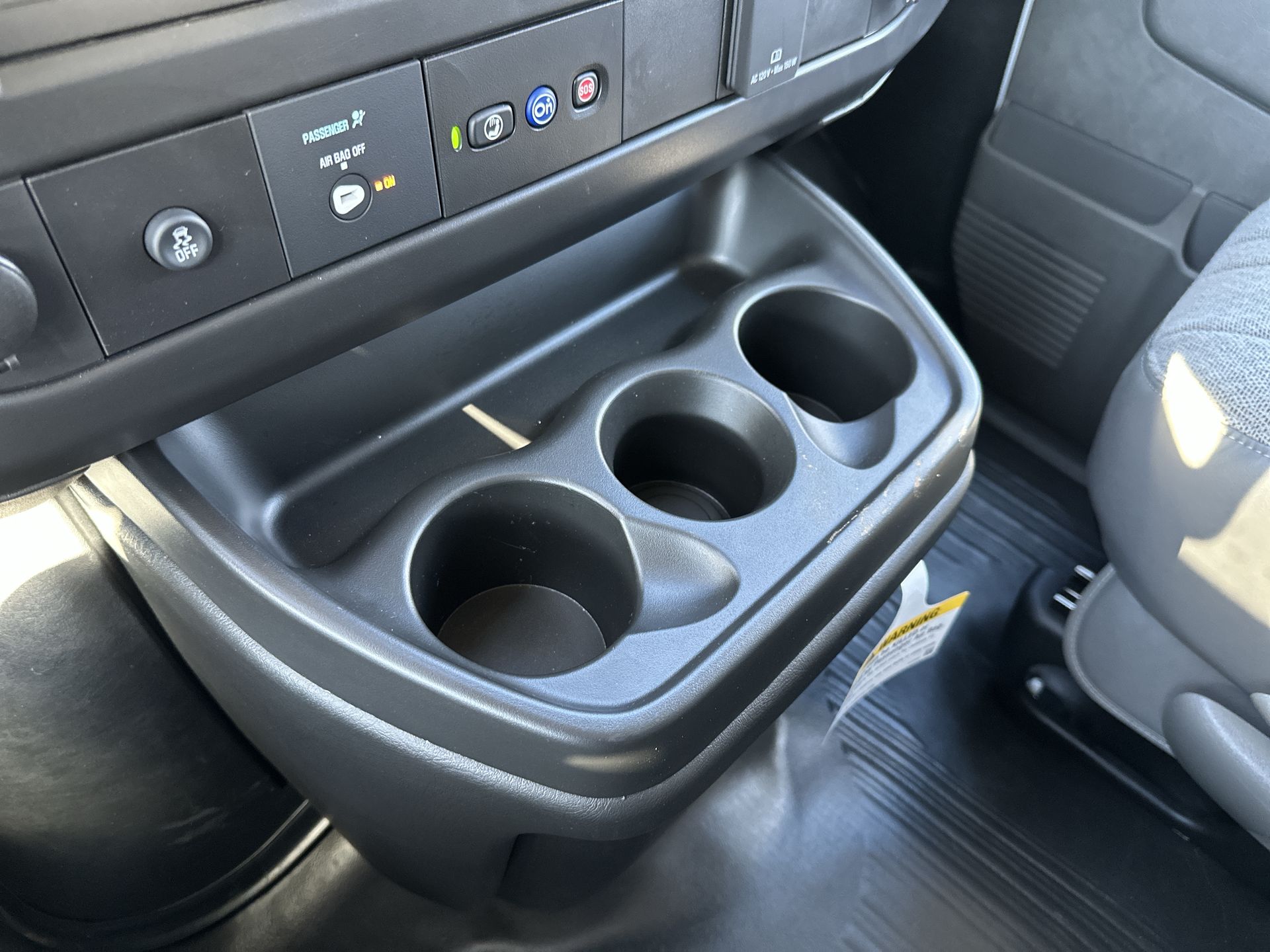 2025 GMC Savana Cargo 2500 Work Van