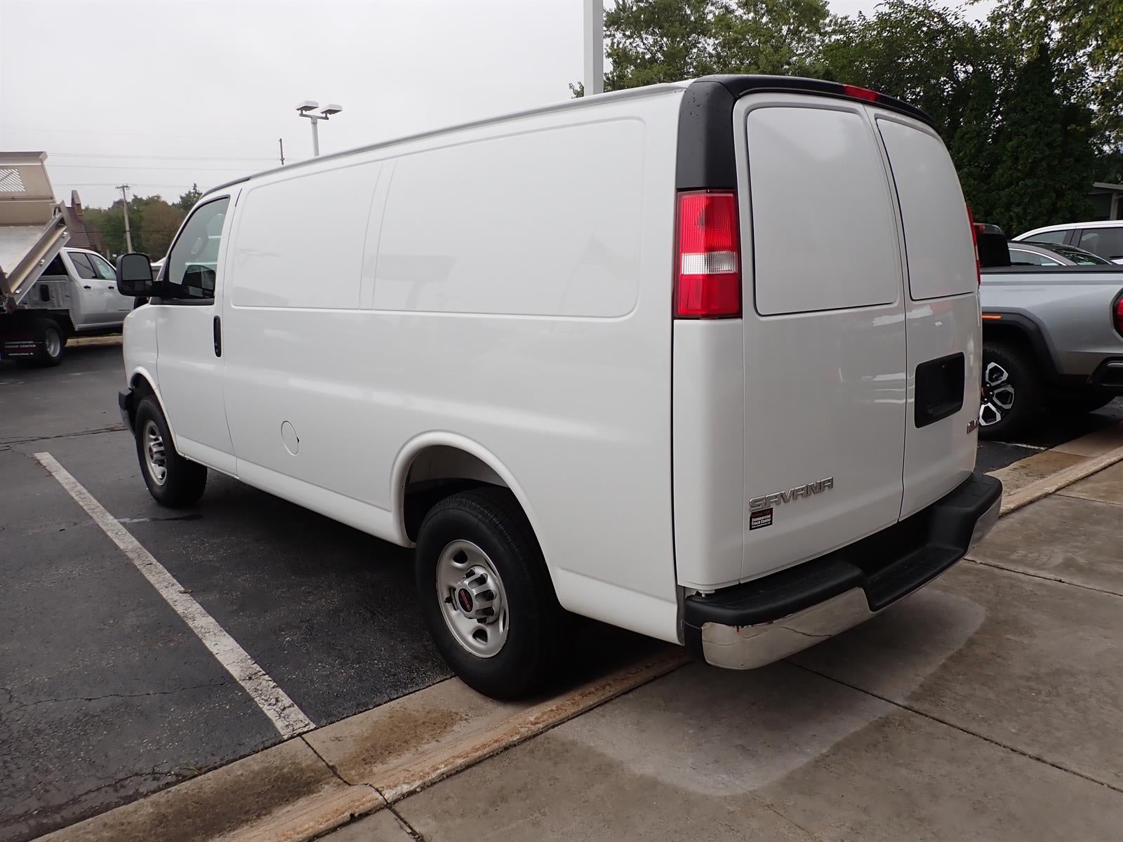 2025 GMC Savana Cargo Work Van