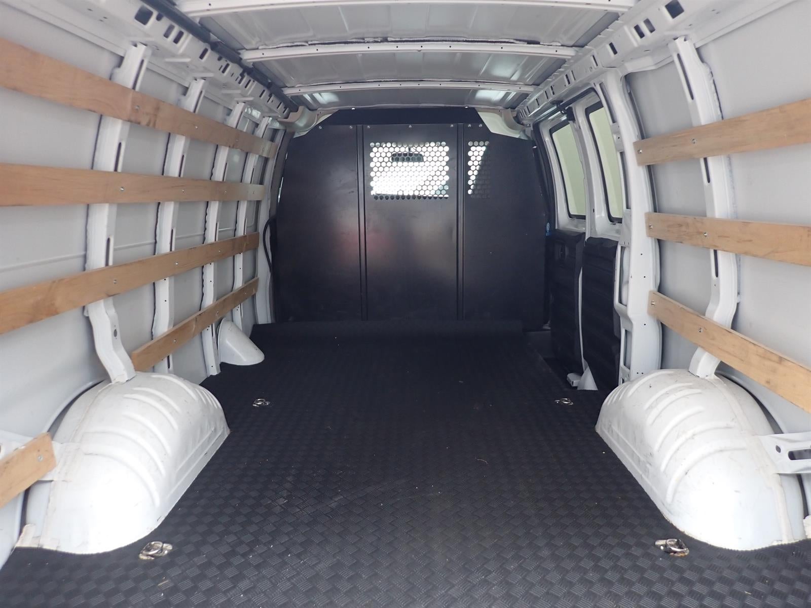 2025 GMC Savana Cargo Work Van