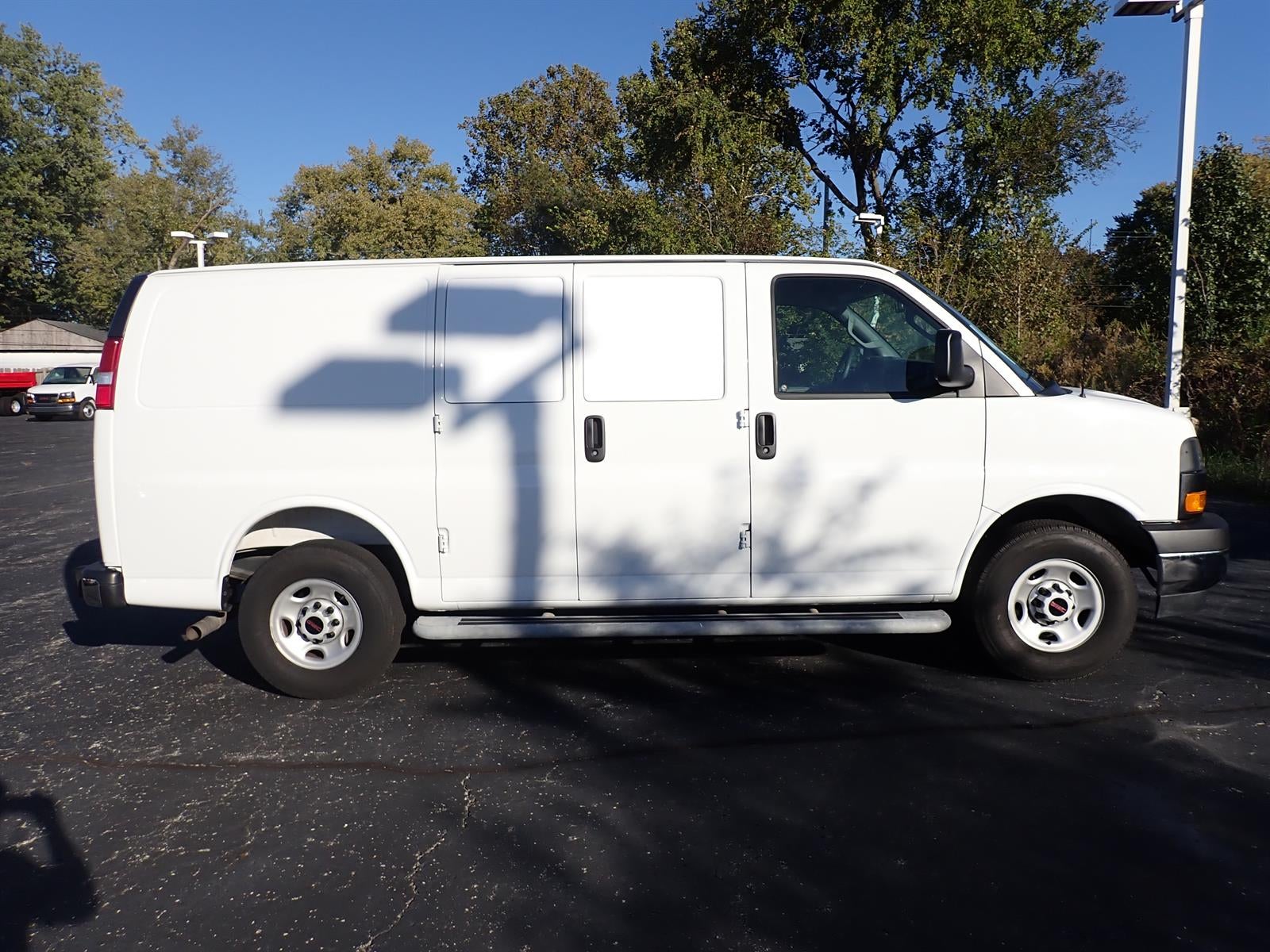 2025 GMC Savana Cargo Work Van