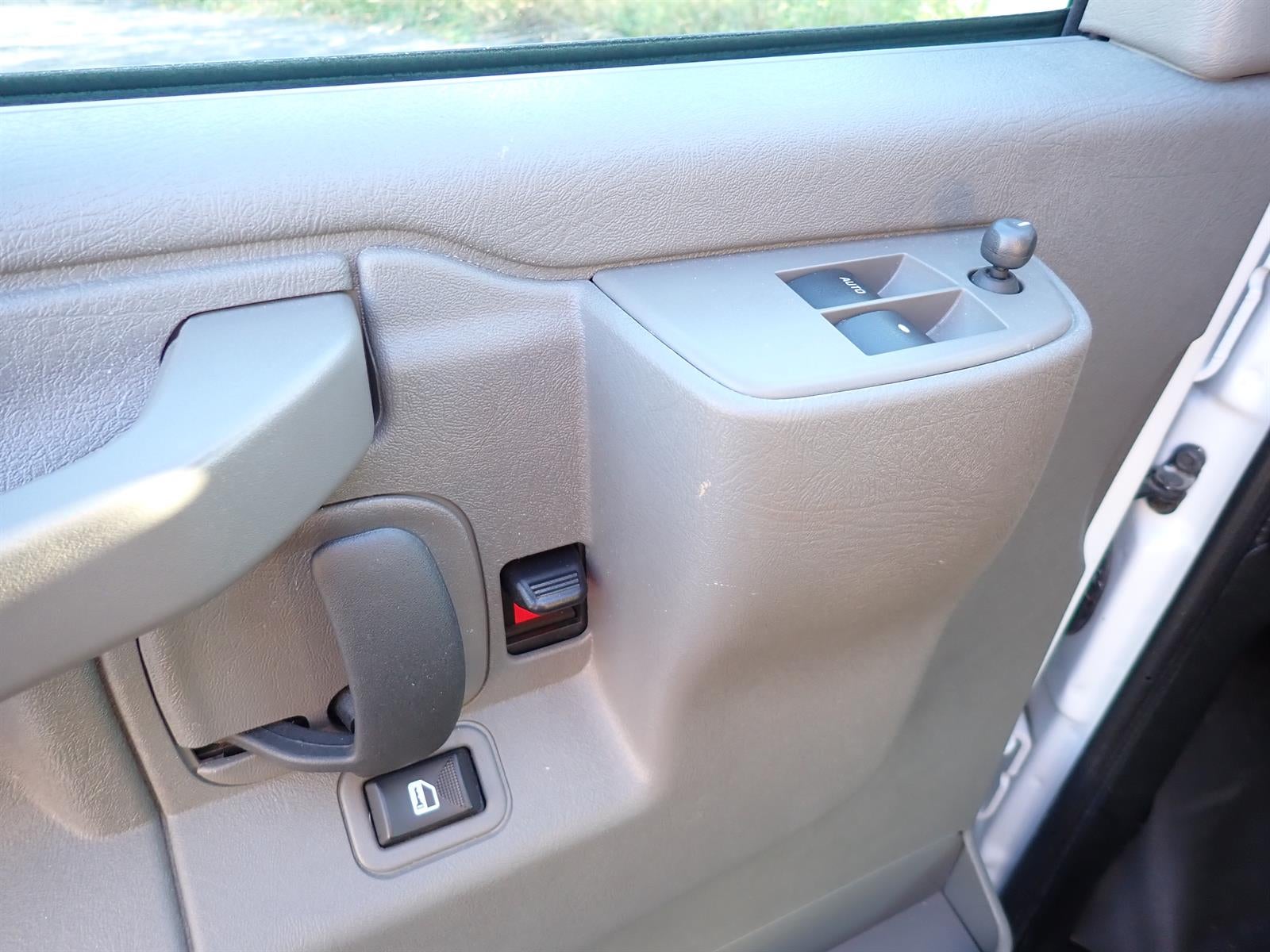 2025 GMC Savana Cargo Work Van
