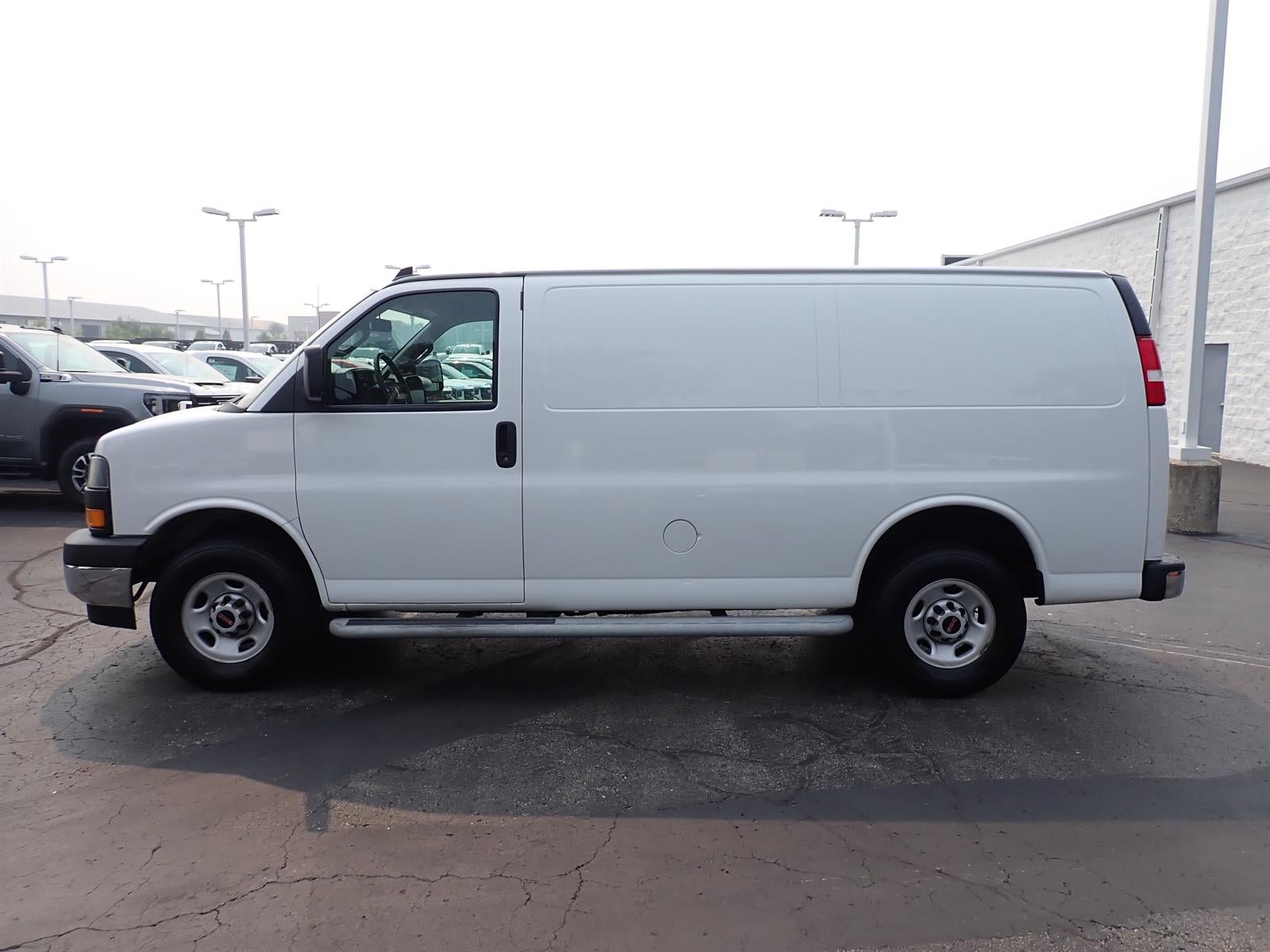 2023 GMC Savana Cargo 2500 Work Van