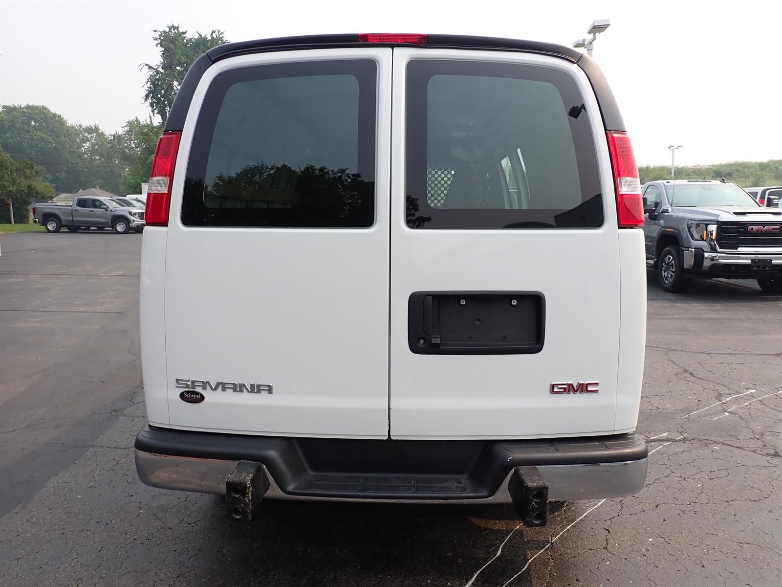 2023 GMC Savana Cargo 2500 Work Van