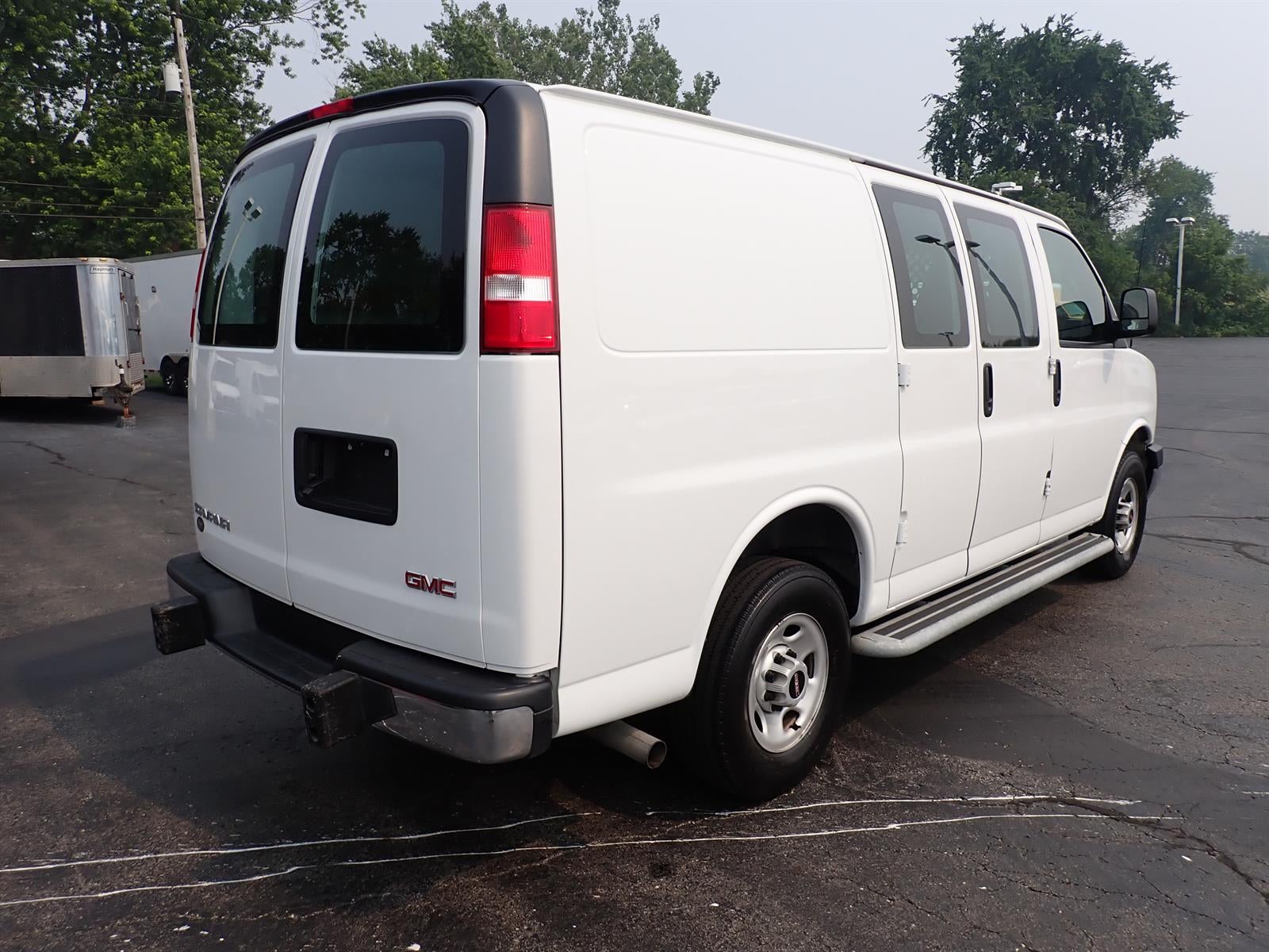 2023 GMC Savana Cargo 2500 Work Van