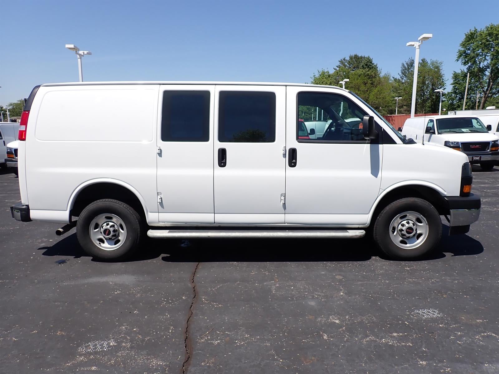2024 GMC Savana Cargo 2500 Work Van