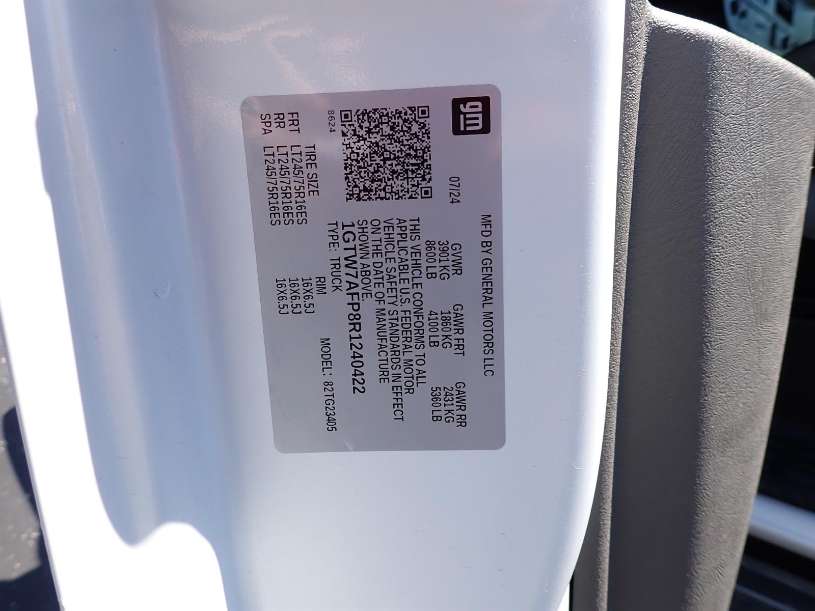 2024 GMC Savana Cargo 2500 Work Van