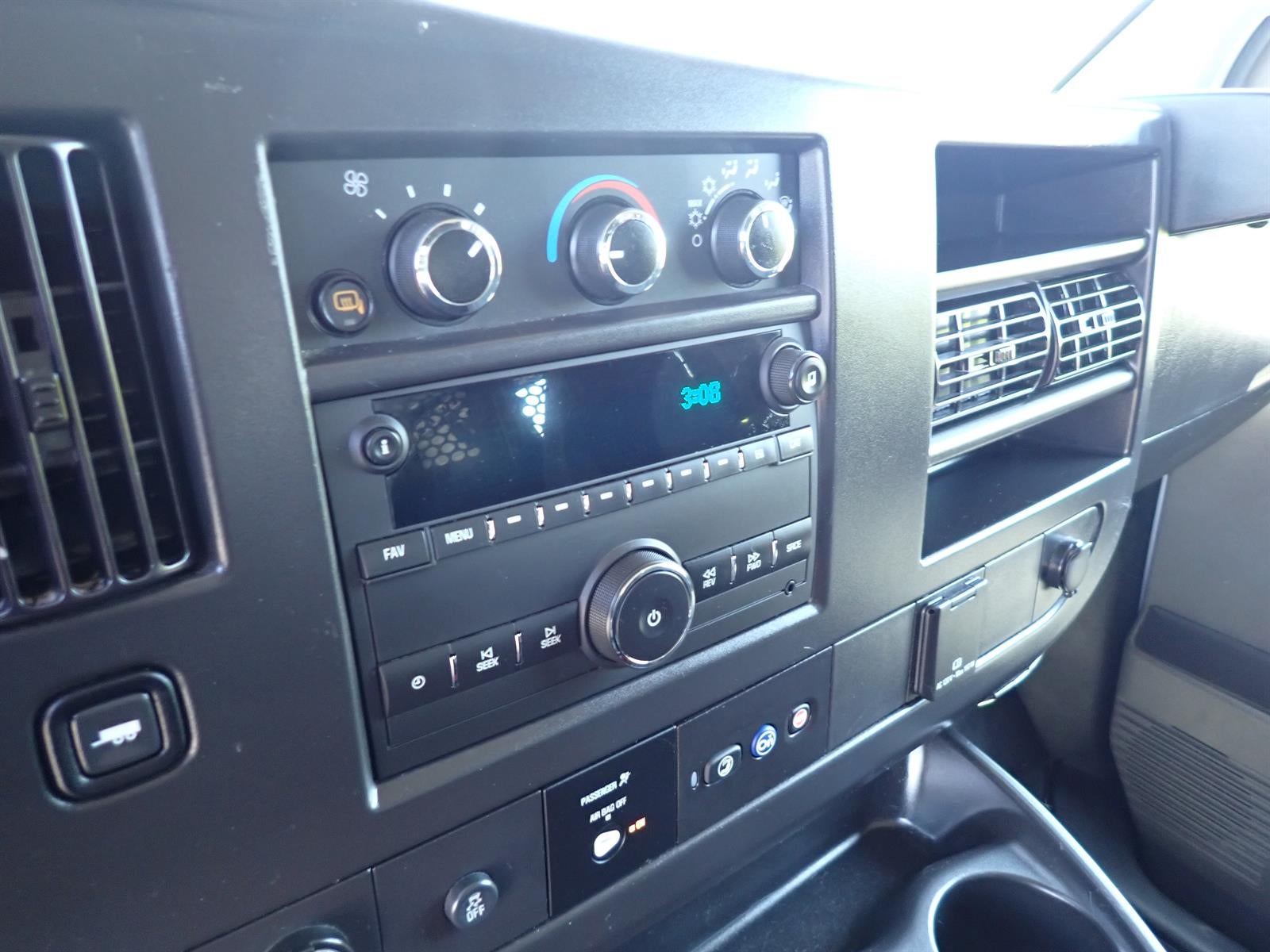 2024 GMC Savana Cargo 2500 Work Van