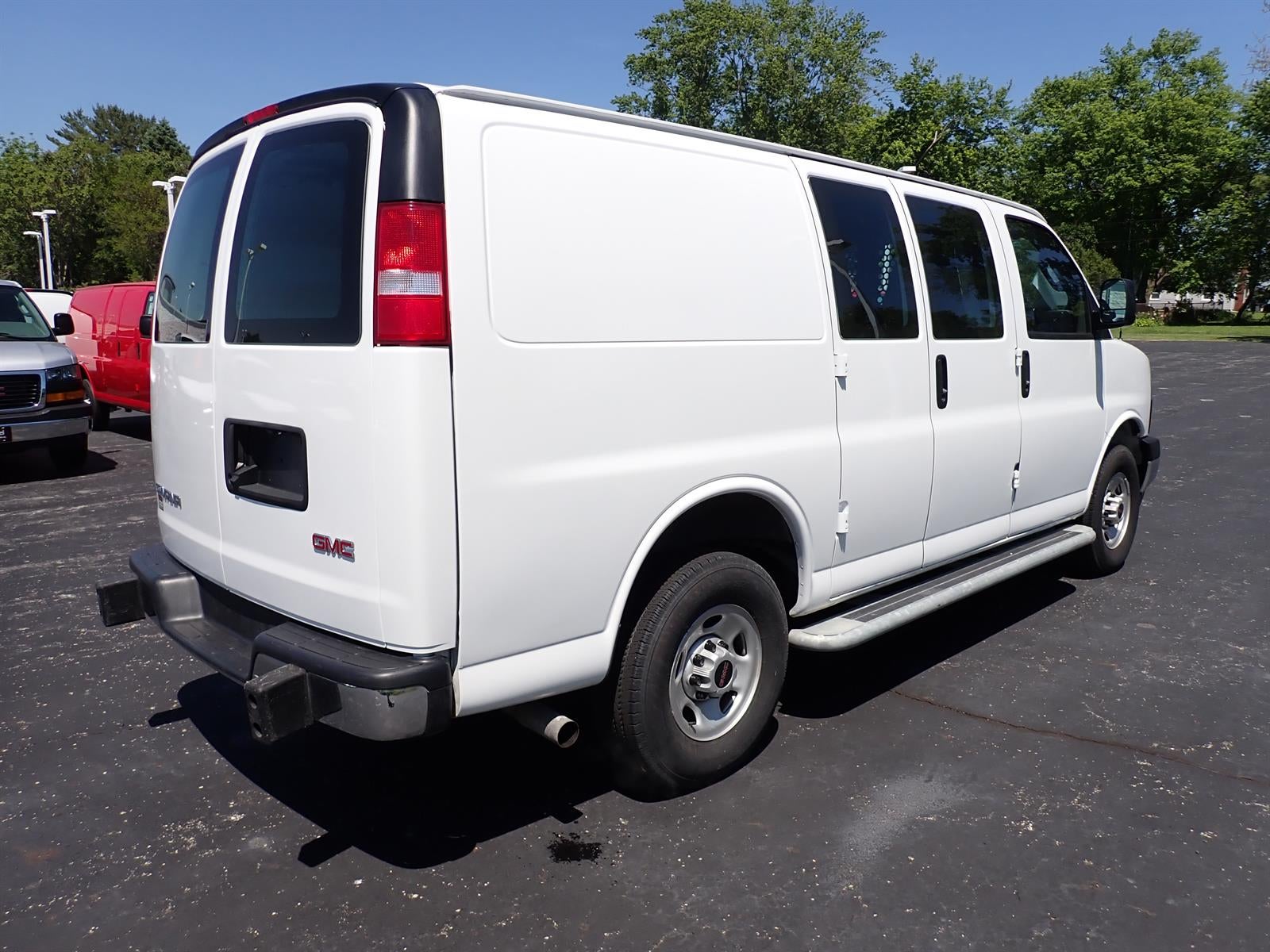 2024 GMC Savana Cargo 2500 Work Van