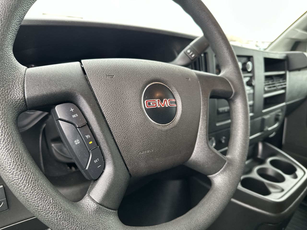 2024 GMC Savana Cargo 2500 Work Van