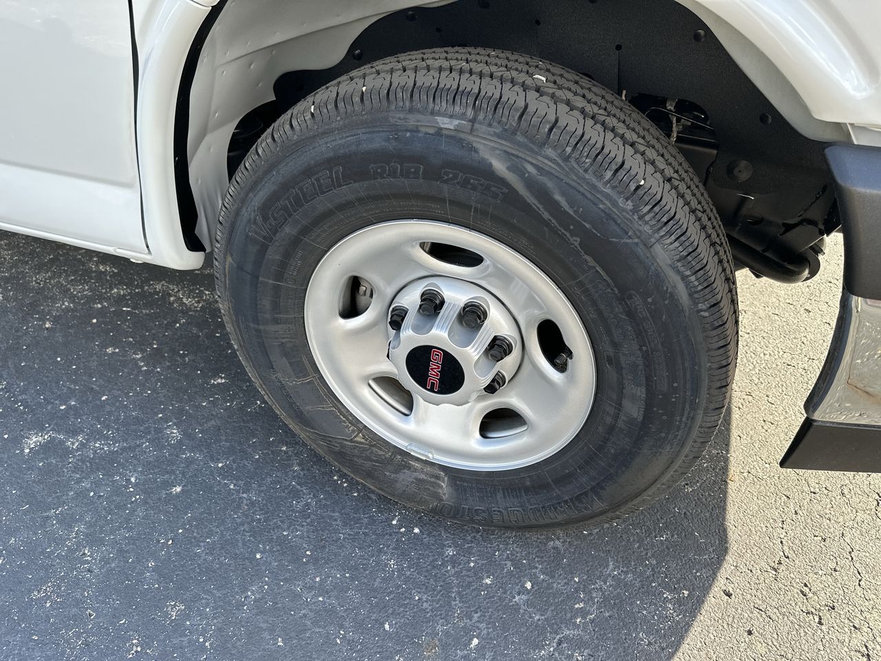 2025 GMC Savana Cargo 2500 Work Van