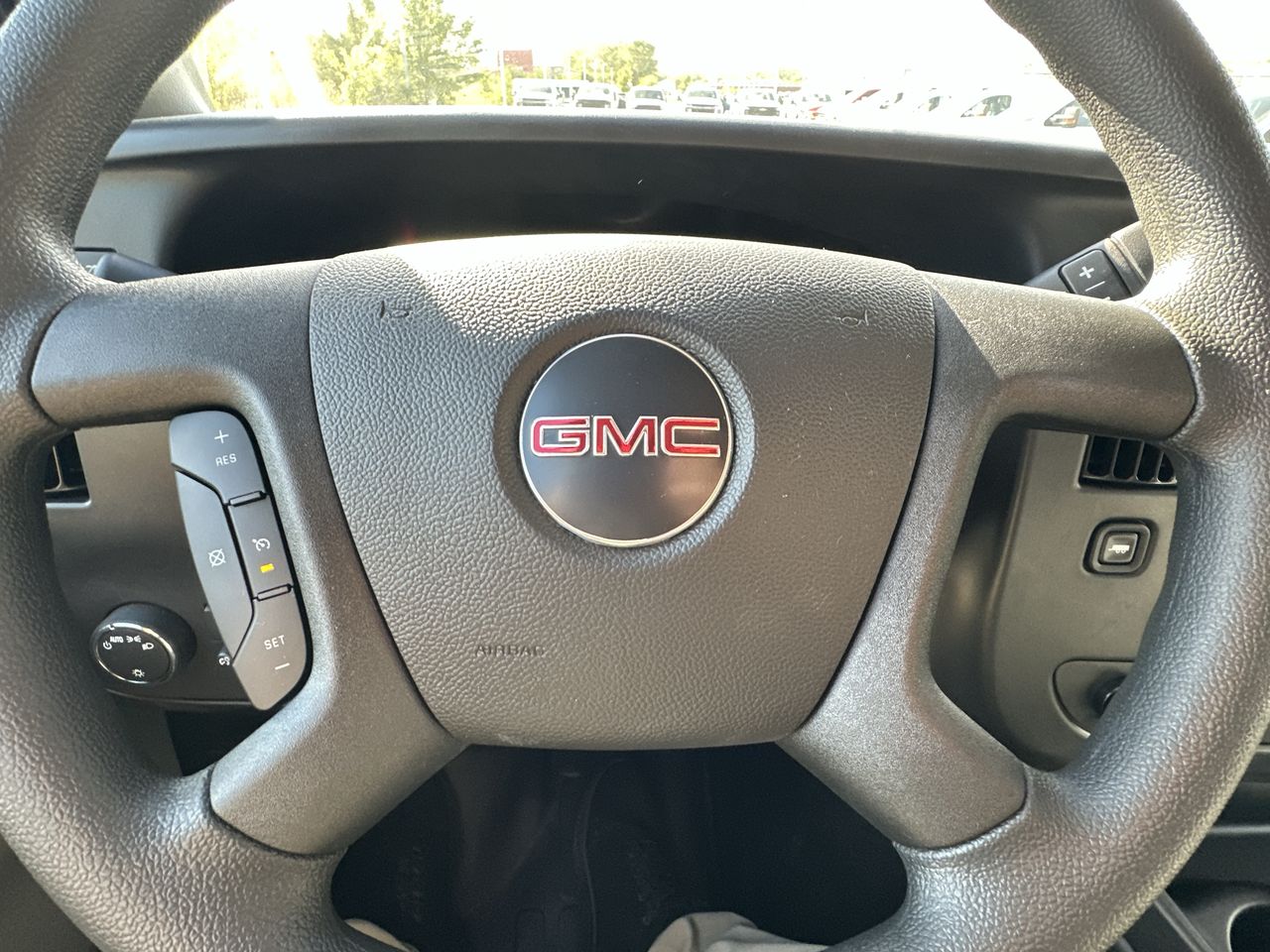 2025 GMC Savana Cargo 2500 Work Van