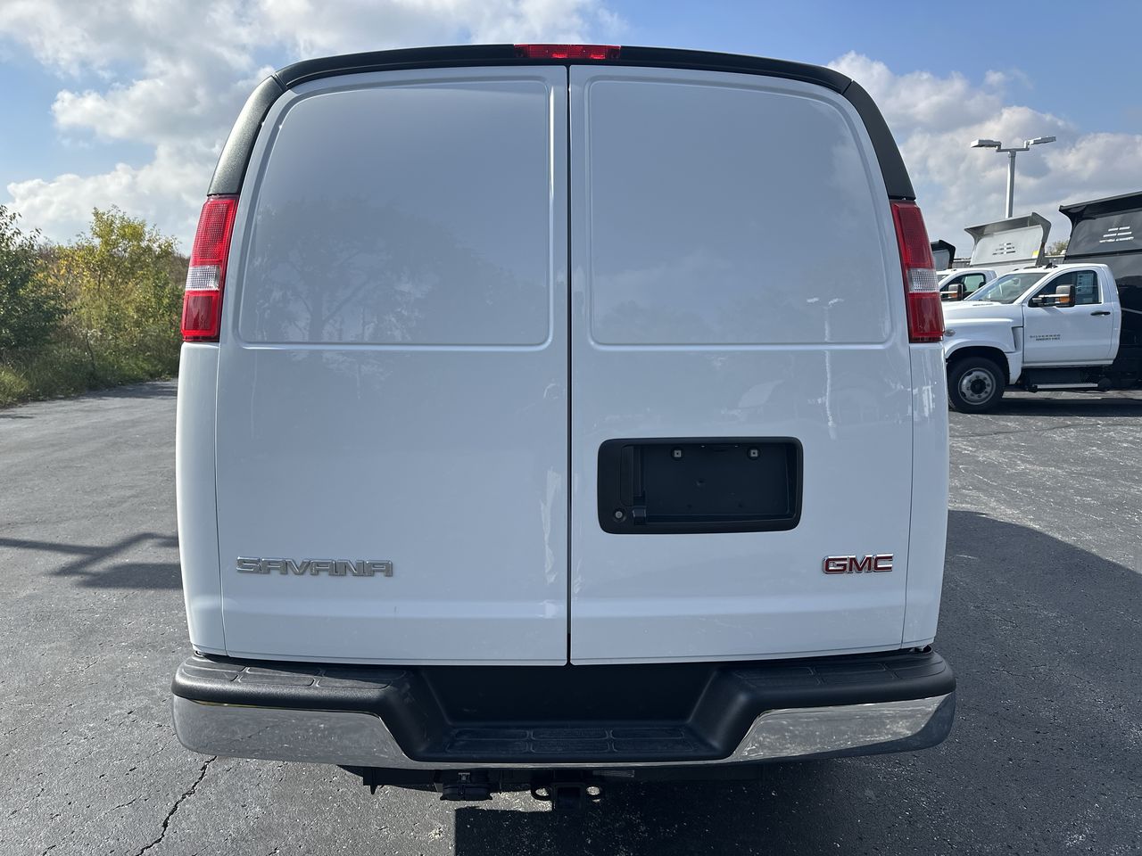 2025 GMC Savana Cargo 2500 Work Van