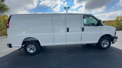2025 GMC Savana Cargo 2500 Work Van