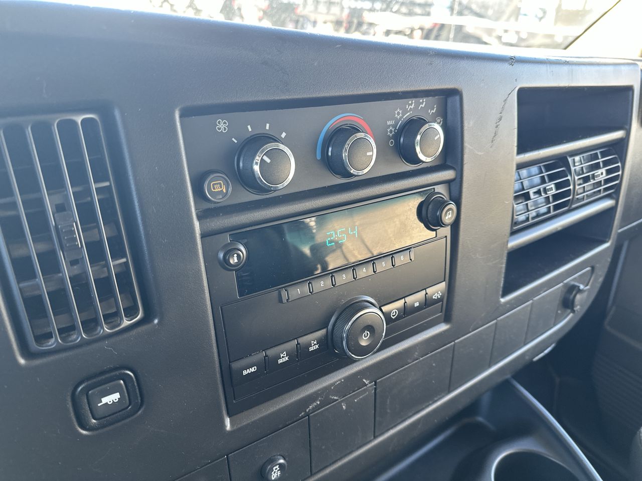 2013 GMC Savana Cargo 2500 2500 RWD 135"