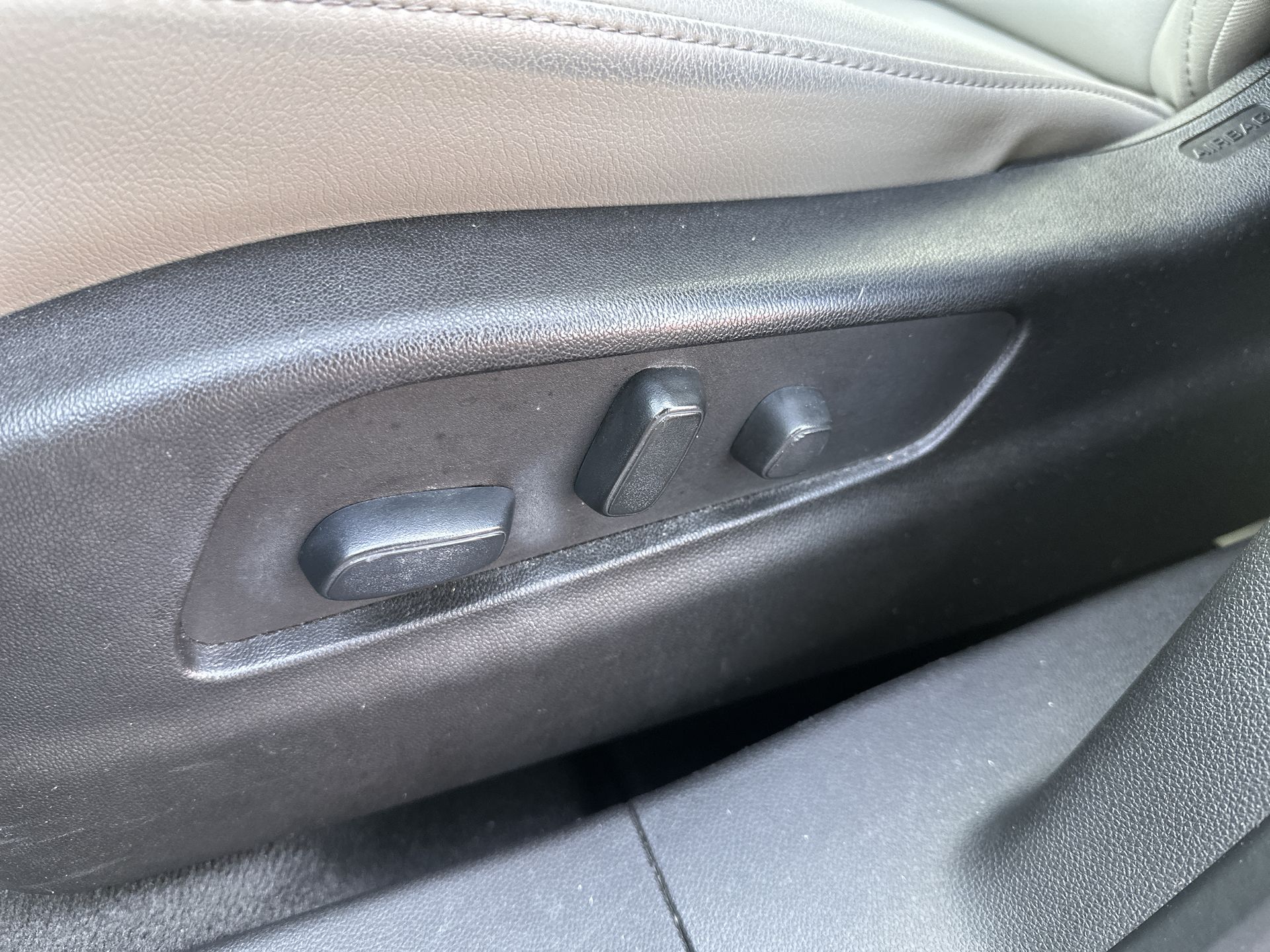 2019 Cadillac XT4 AWD Luxury