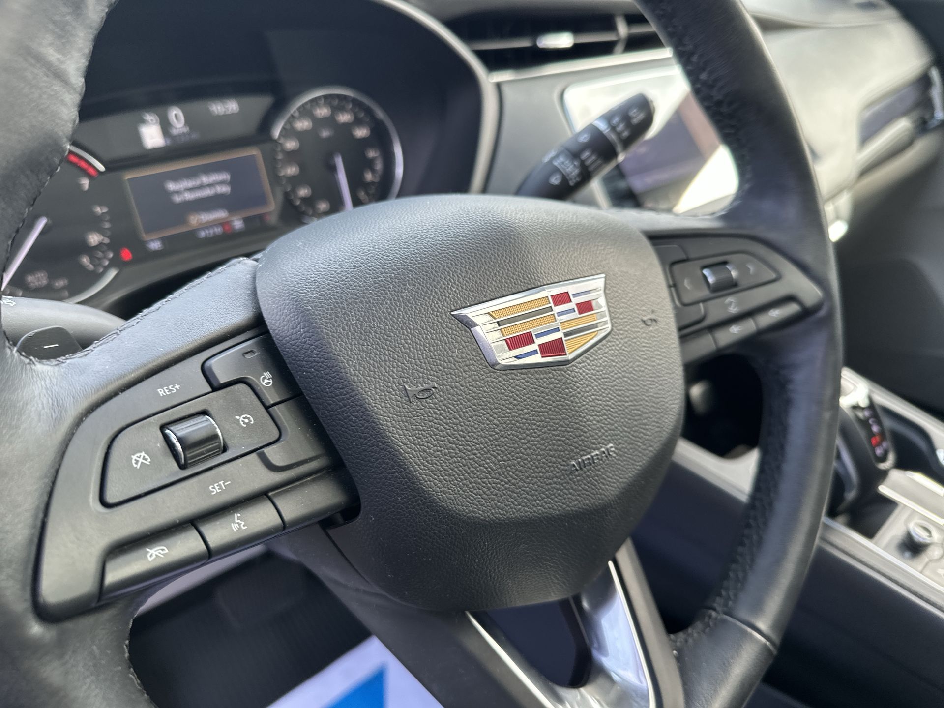 2019 Cadillac XT4 AWD Luxury