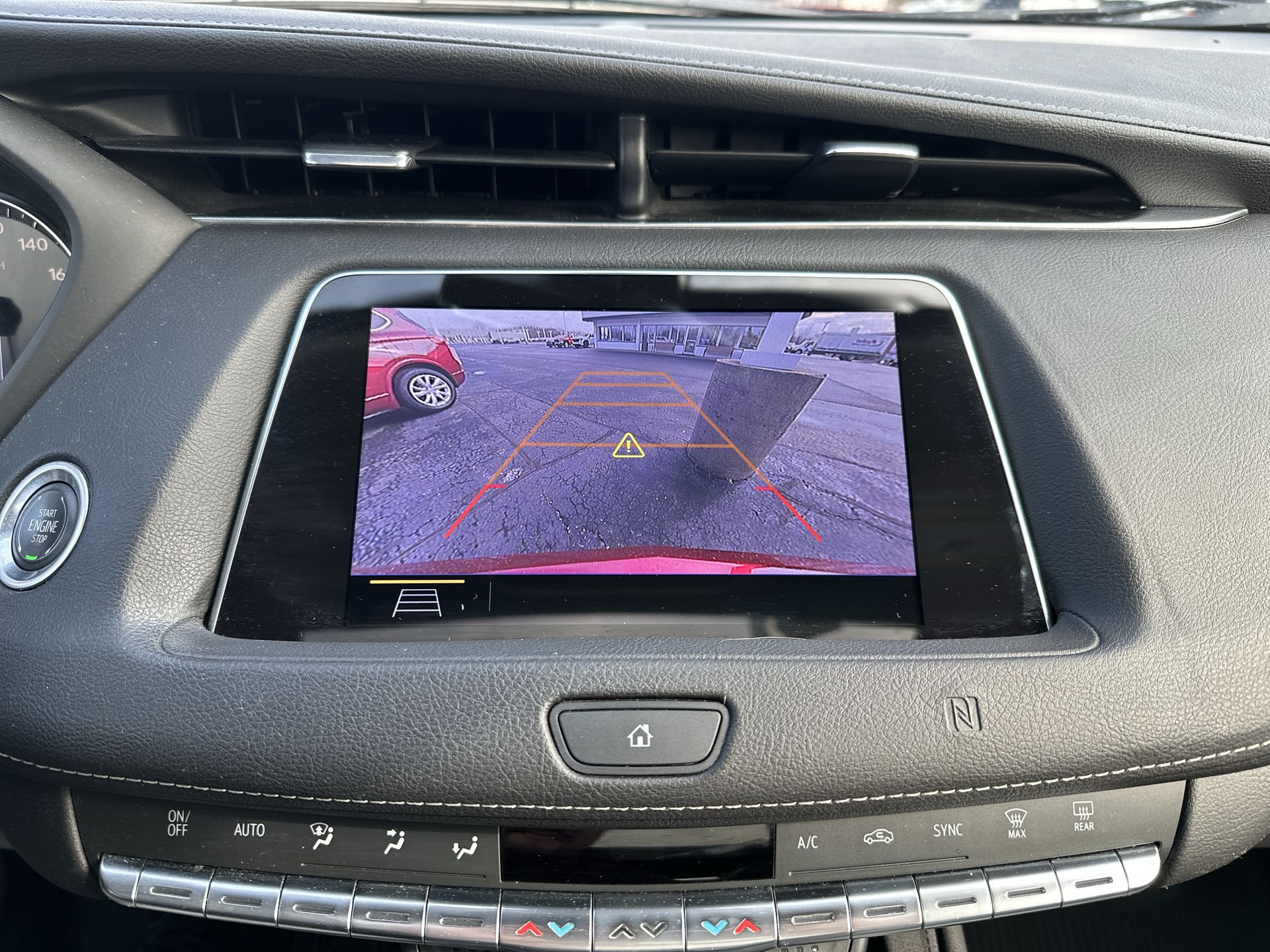 2019 Cadillac XT4 AWD Luxury