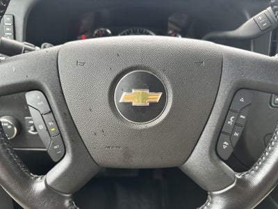 2022 Chevrolet Express Cutaway 3500 VAN 159