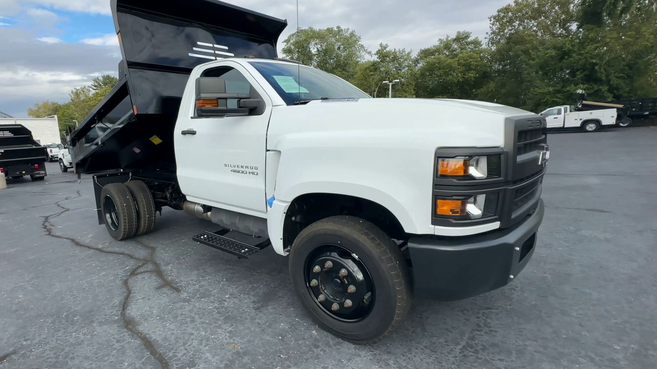 2023 Chevrolet Silverado 4500 HD Work Truck