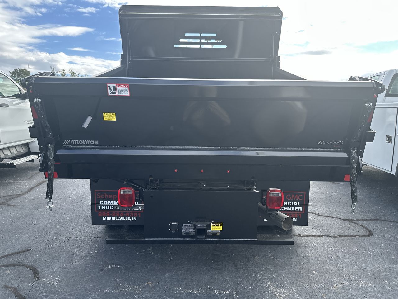 2023 Chevrolet Silverado 4500 HD Work Truck