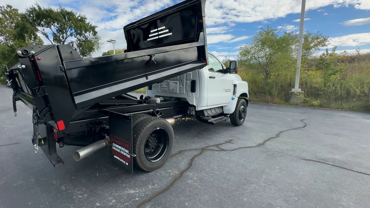 2023 Chevrolet Silverado 4500 HD Work Truck