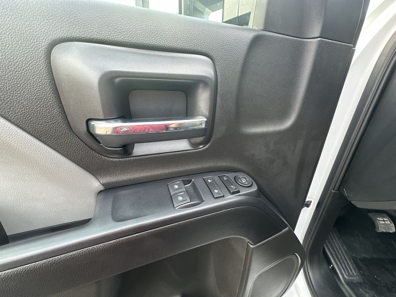 2023 Chevrolet Silverado 5500 HD Work Truck