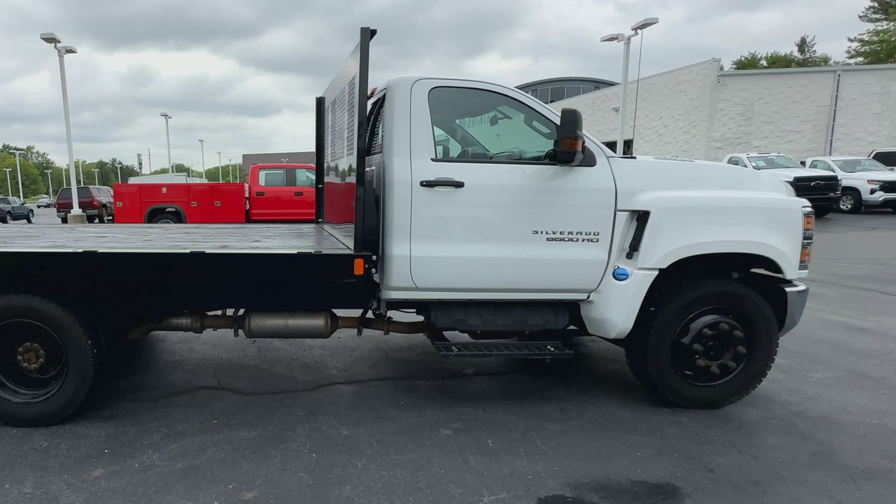 2020 Chevrolet Silverado 6500 HD Work Truck