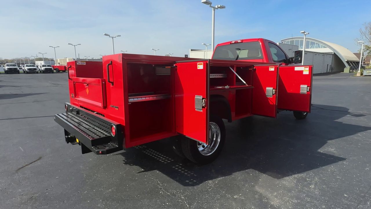 2021 Chevrolet Silverado 5500 HD LT