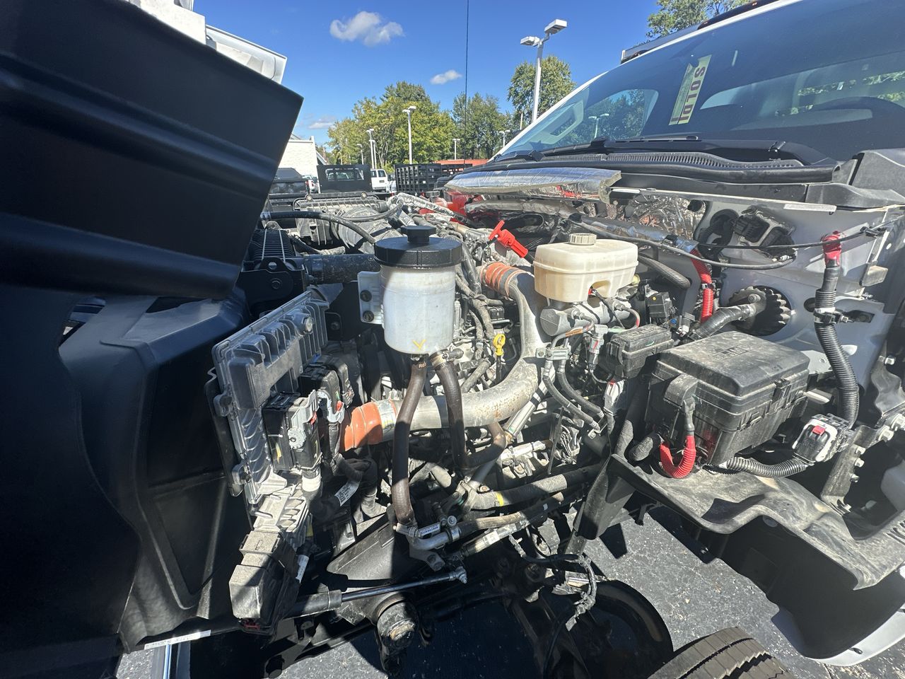 2023 Chevrolet Silverado 5500 HD Work Truck