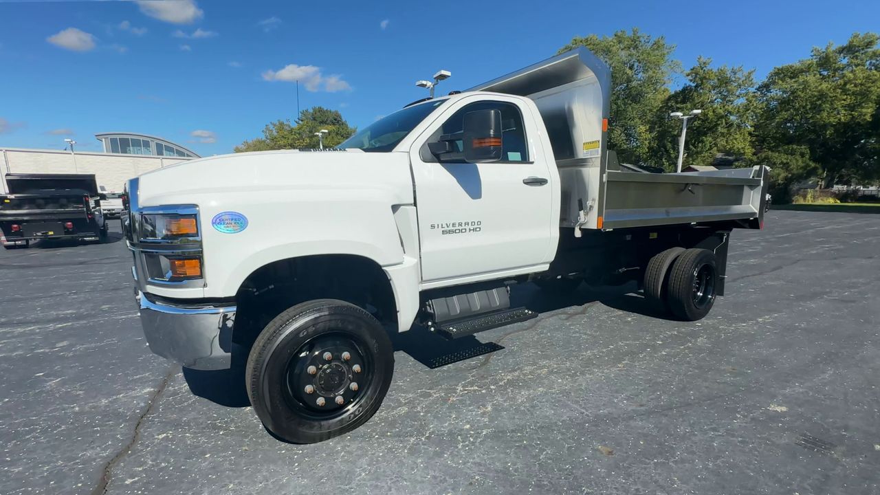 2023 Chevrolet Silverado 5500 HD Work Truck