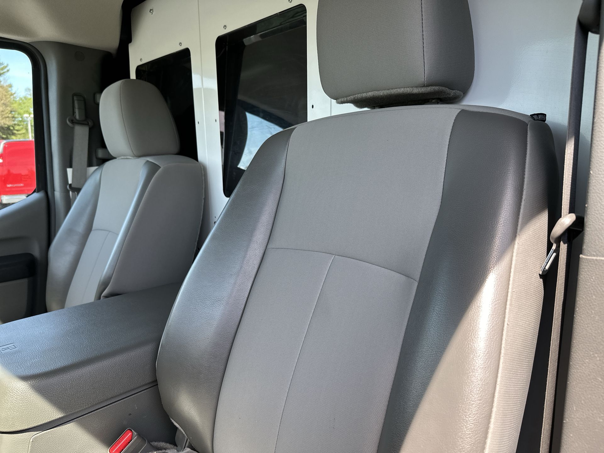 2019 Nissan NV Cargo SL