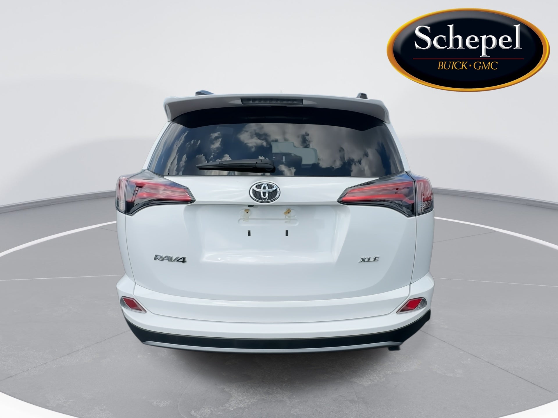 2018 Toyota RAV4 XLE