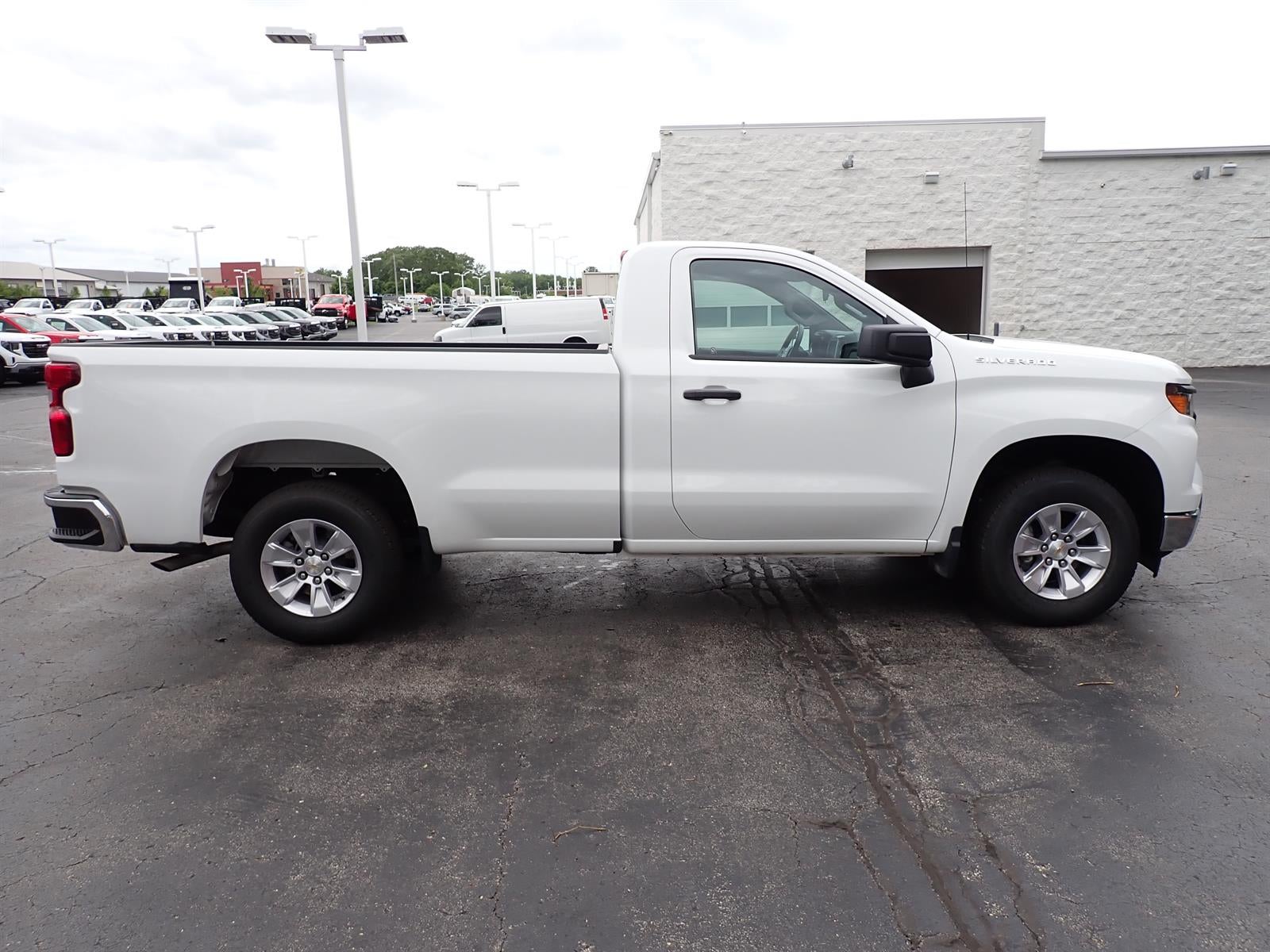 2025 Chevrolet Silverado 1500 WT