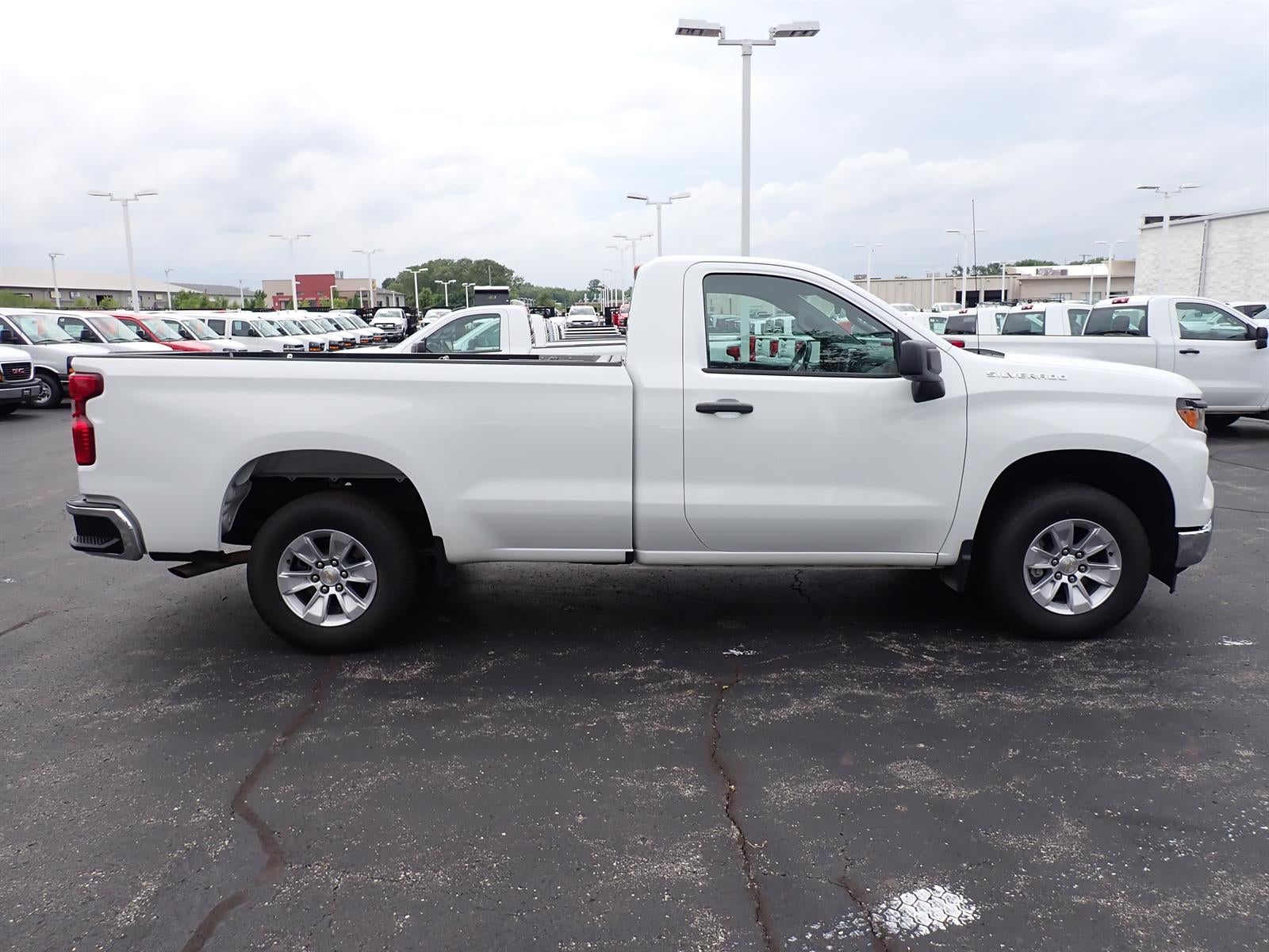 2025 Chevrolet Silverado 1500 WT