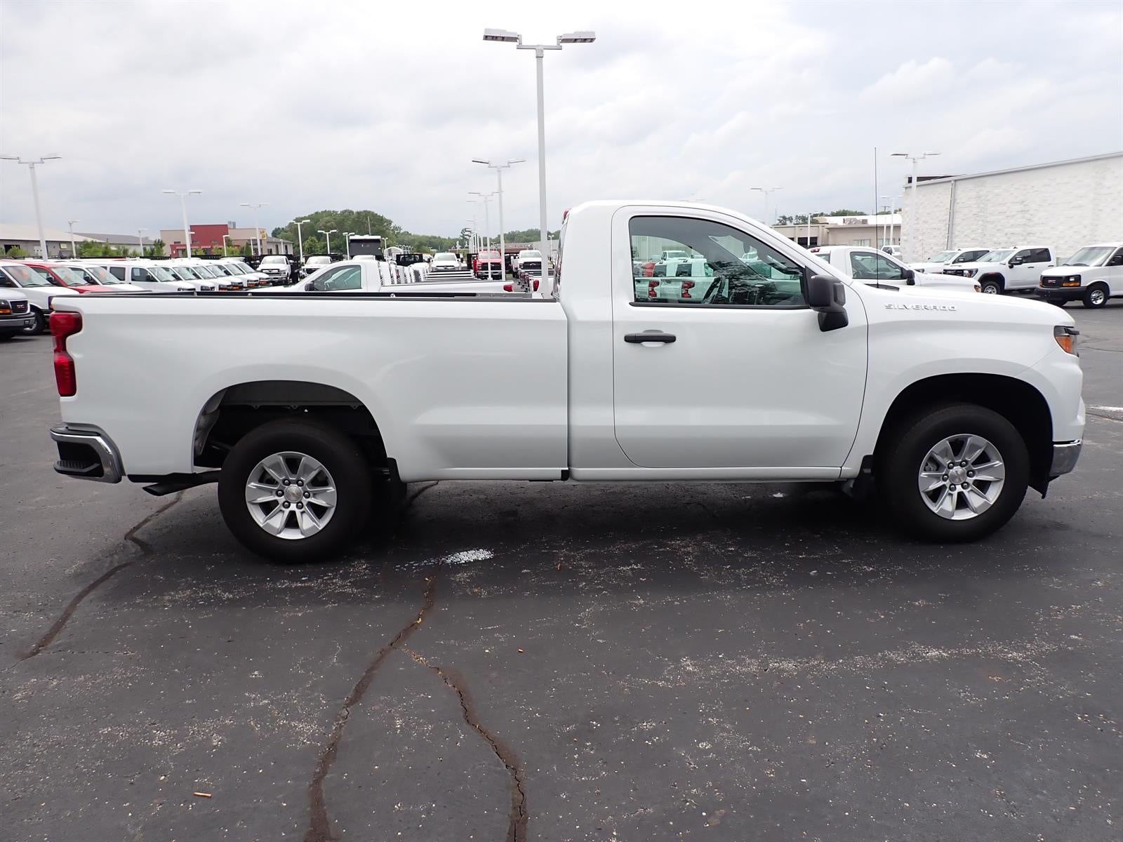 2025 Chevrolet Silverado 1500 WT
