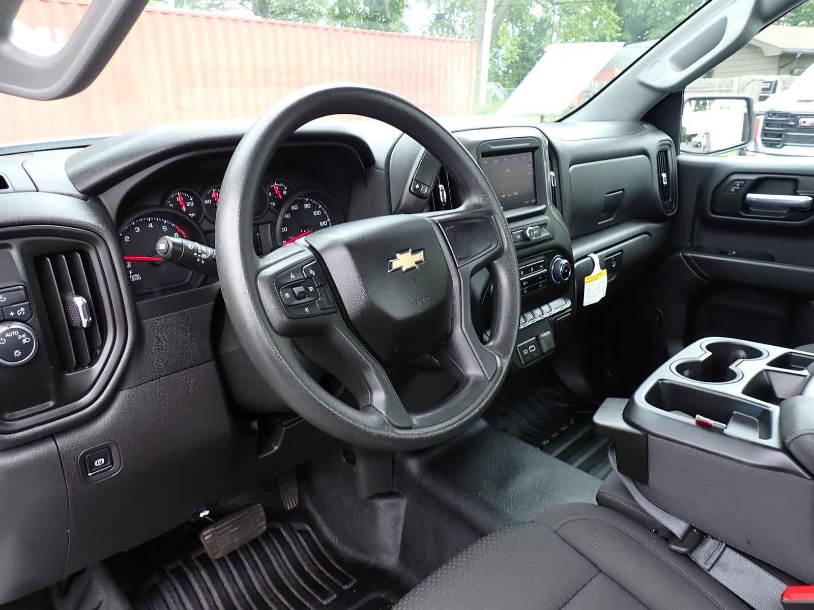 2025 Chevrolet Silverado 1500 WT