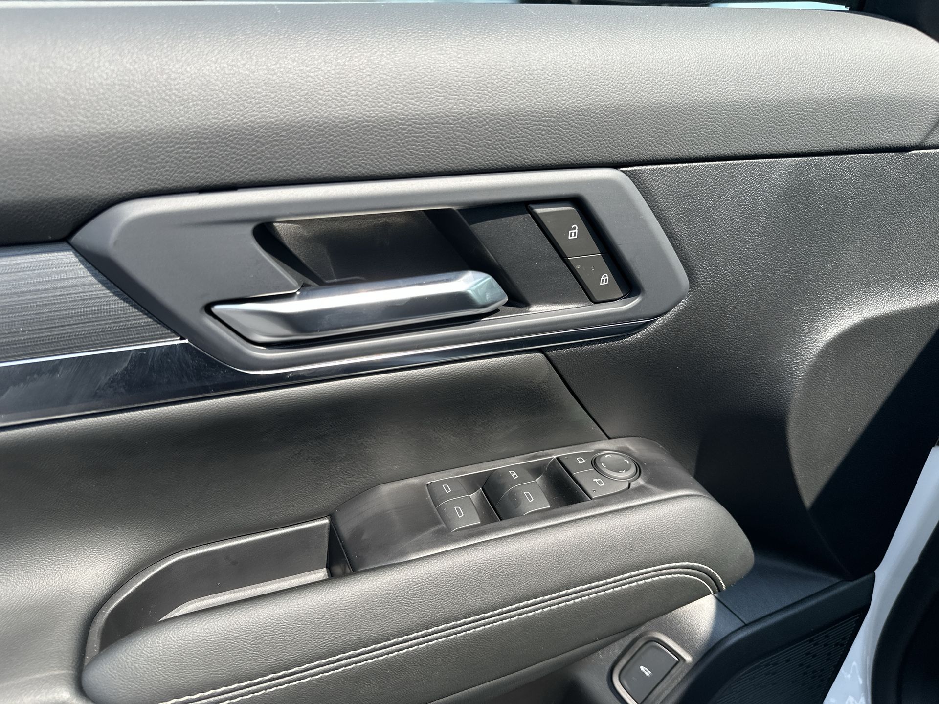 2027 GMC Terrain AWD Elevation