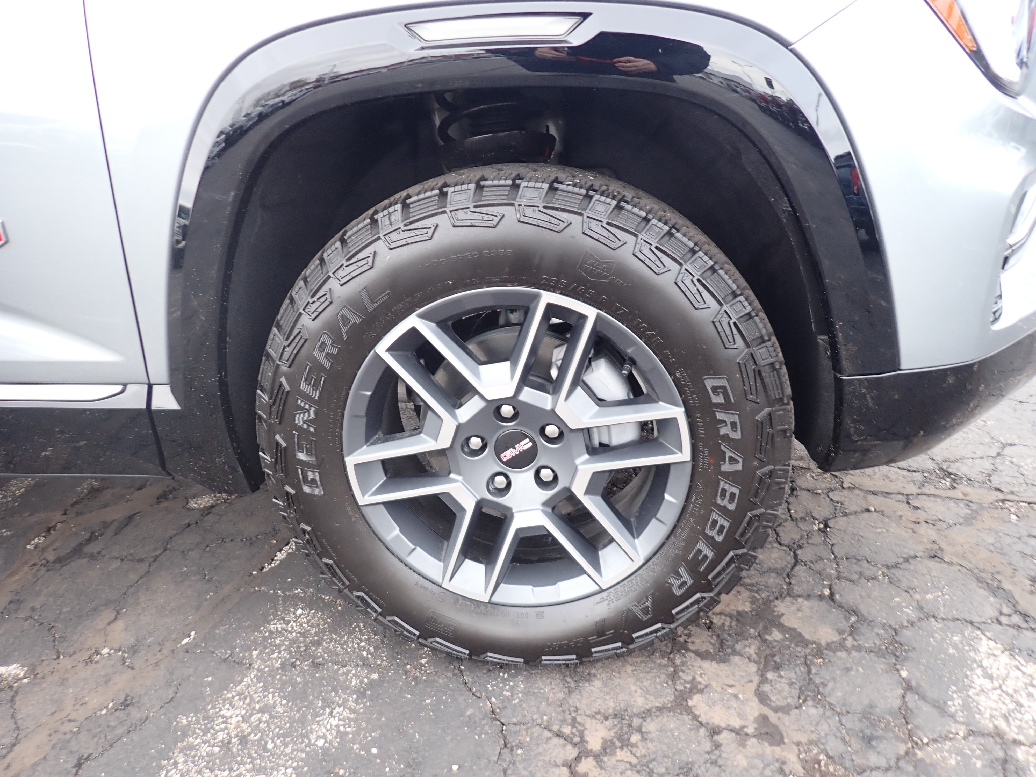 2026 GMC Terrain AT4