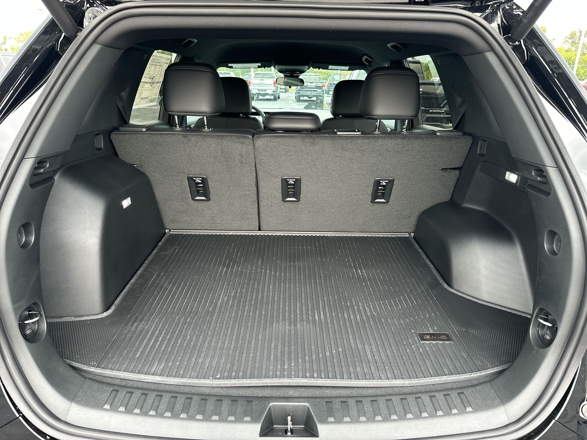 2027 GMC Terrain AT4