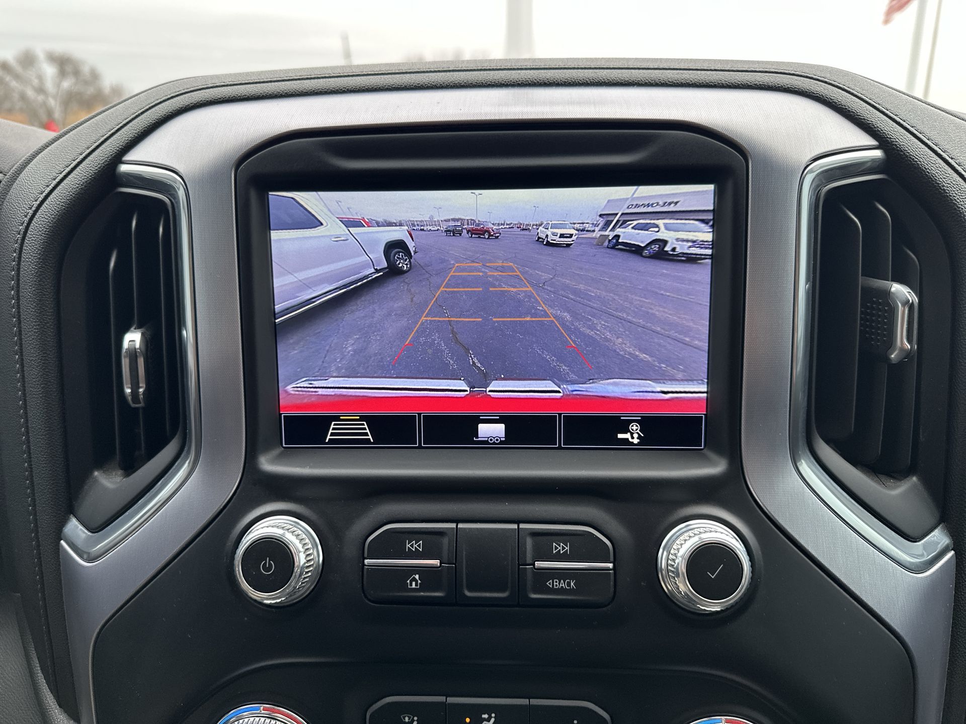 2020 GMC Sierra 1500 SLE