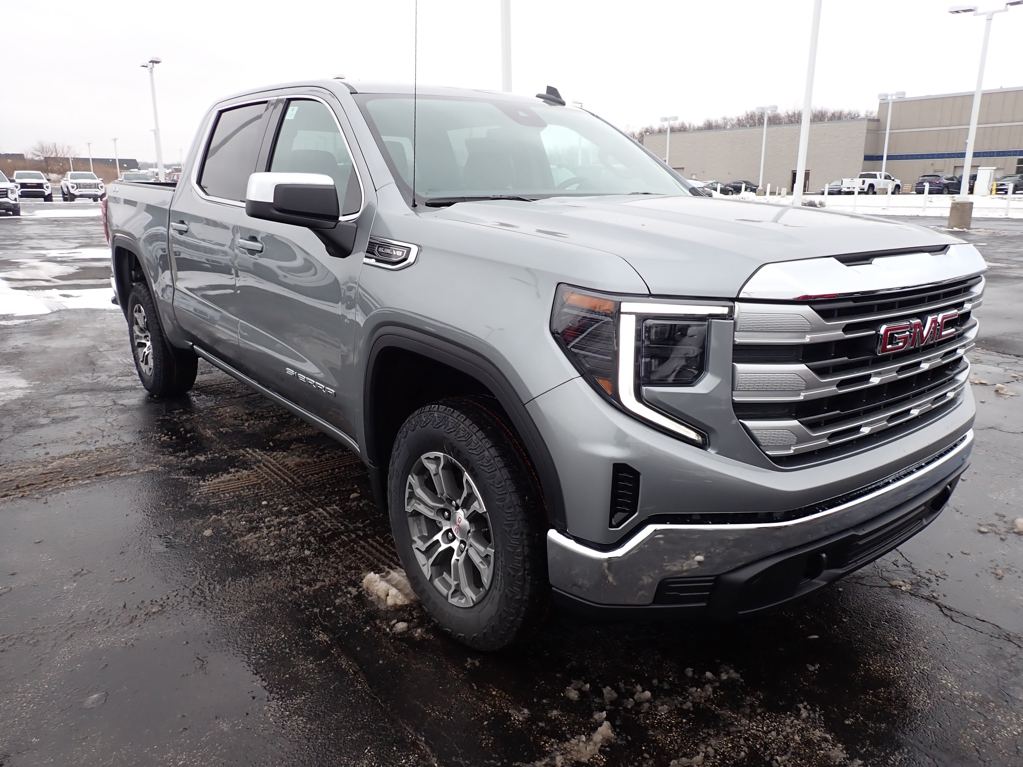 2026 GMC Sierra 1500 SLE