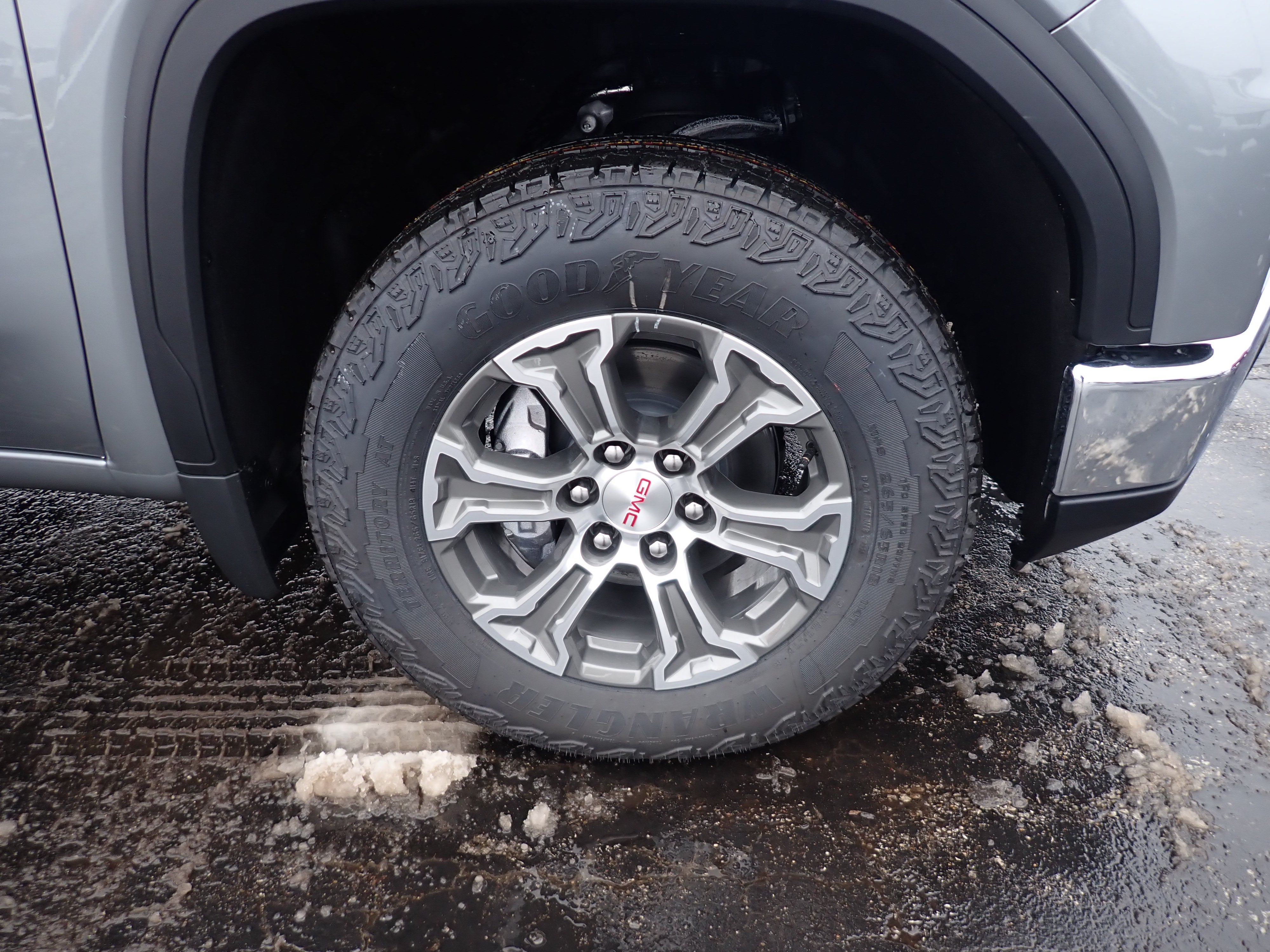 2026 GMC Sierra 1500 SLE