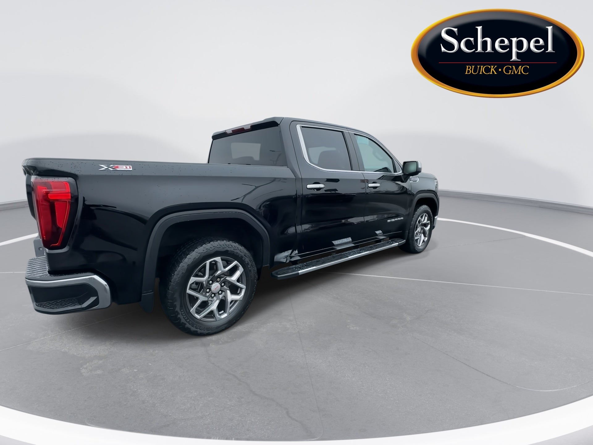 2023 GMC Sierra 1500 SLT