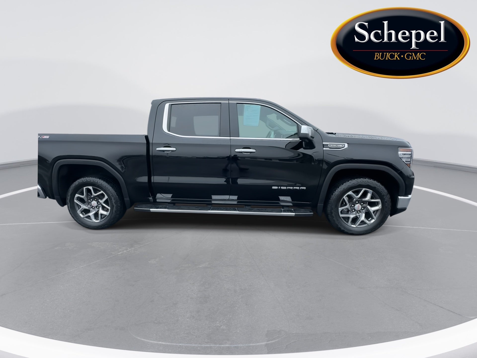 2023 GMC Sierra 1500 SLT
