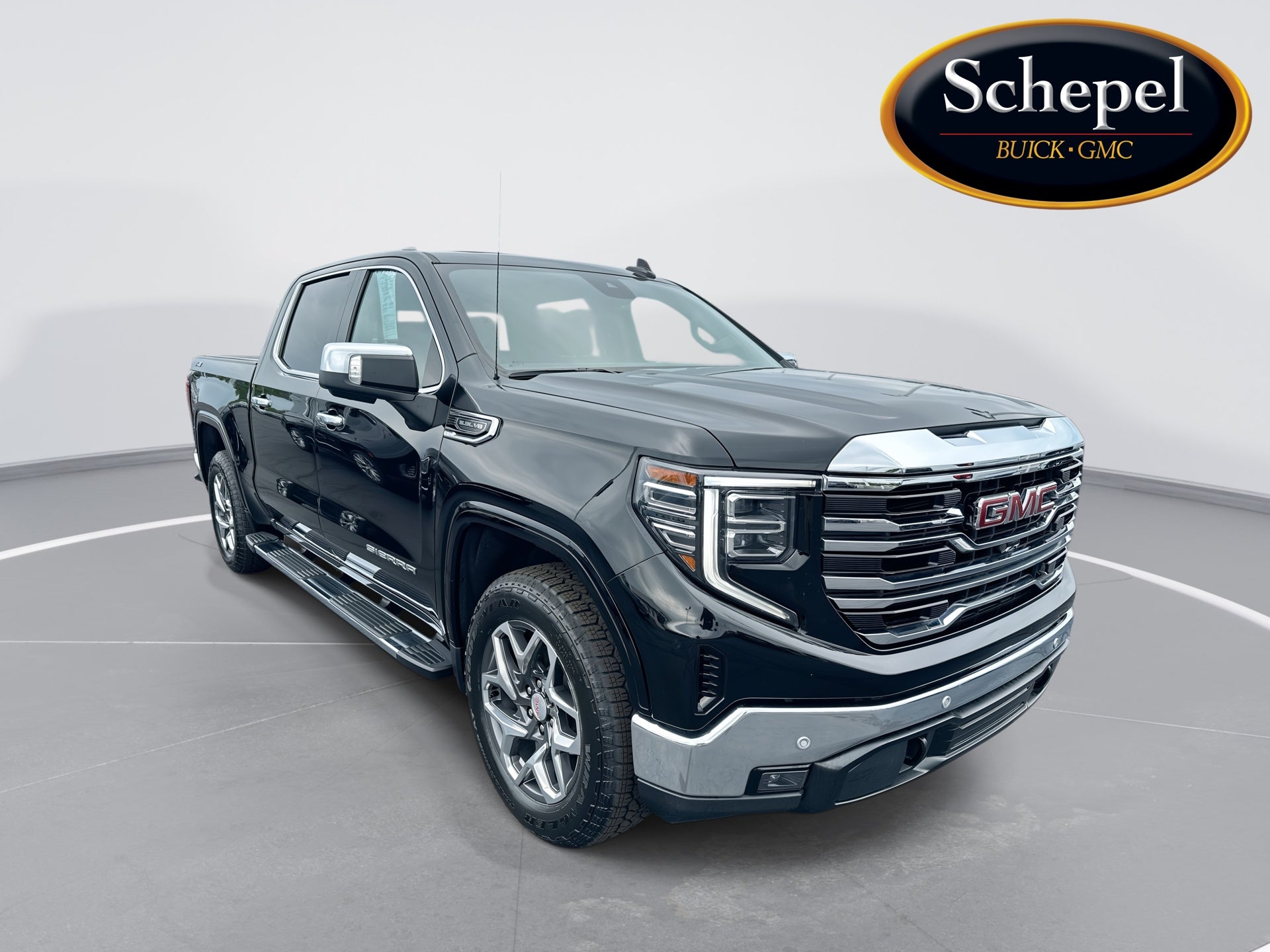 2024 GMC Sierra 1500 SLT