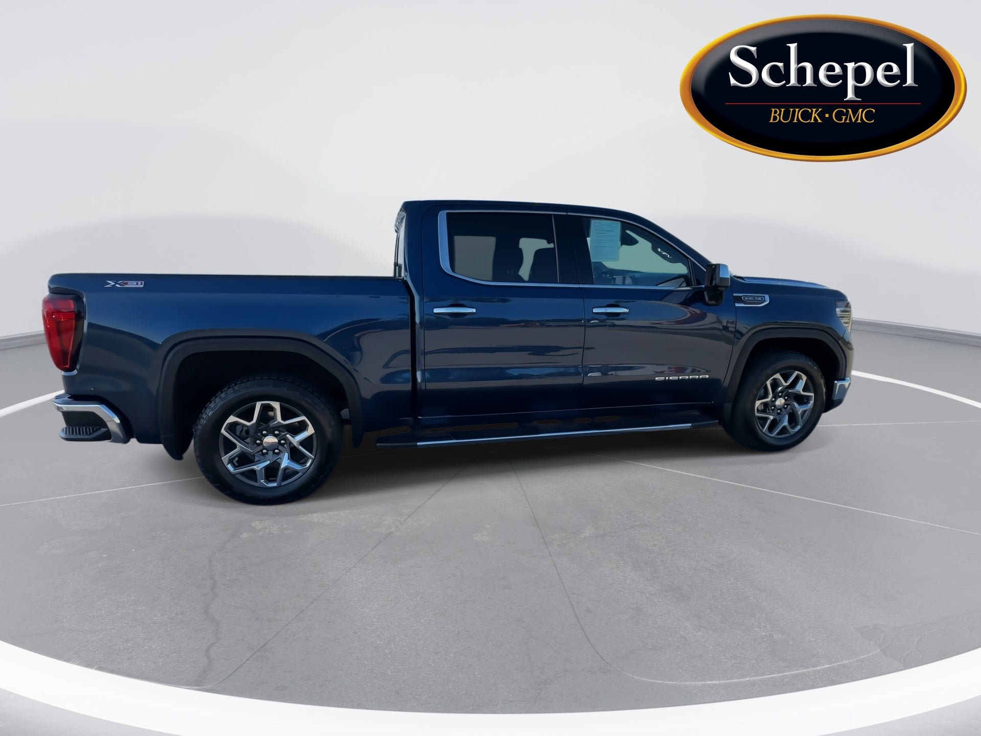 2023 GMC Sierra 1500 SLT