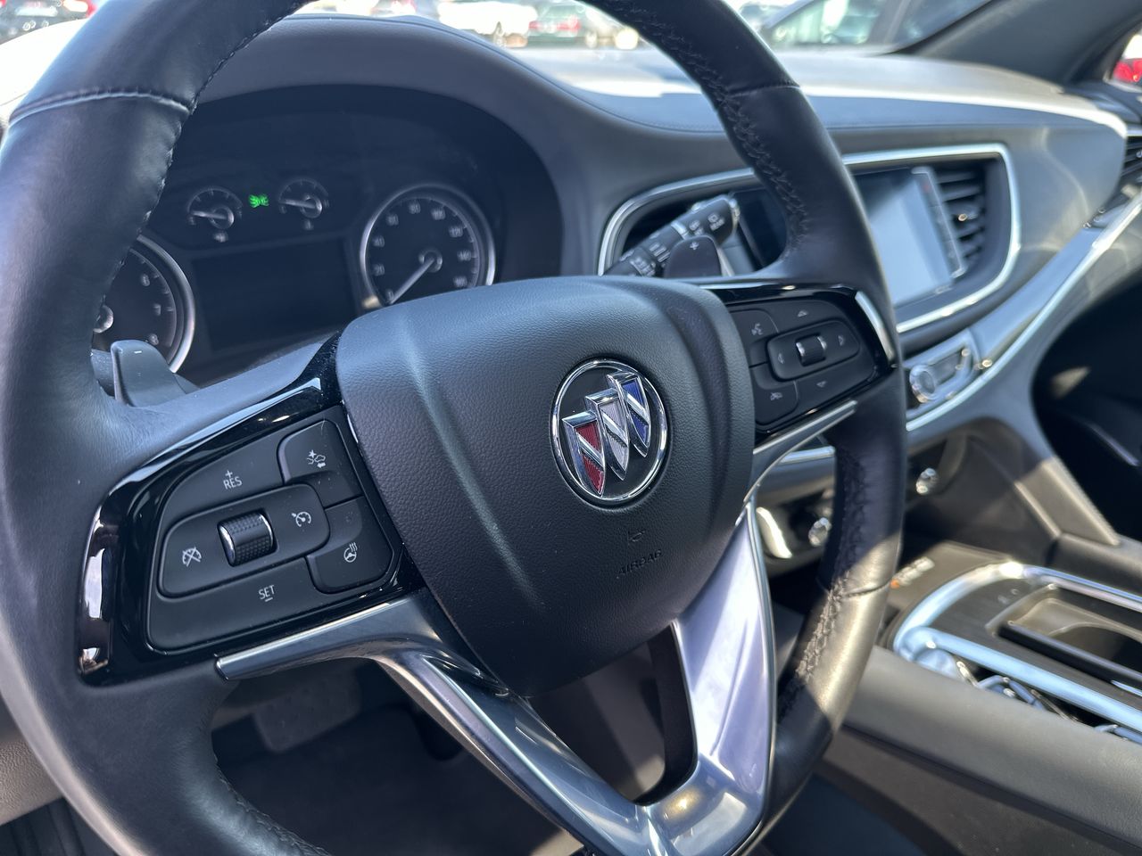 2022 Buick Enclave Essence