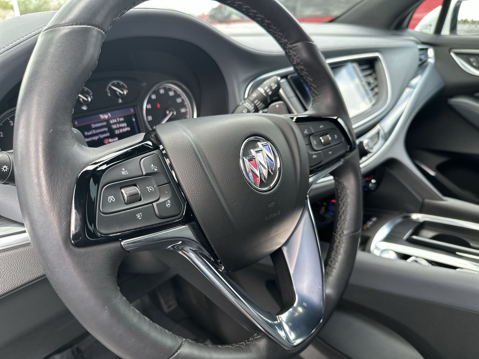 2023 Buick Enclave Essence
