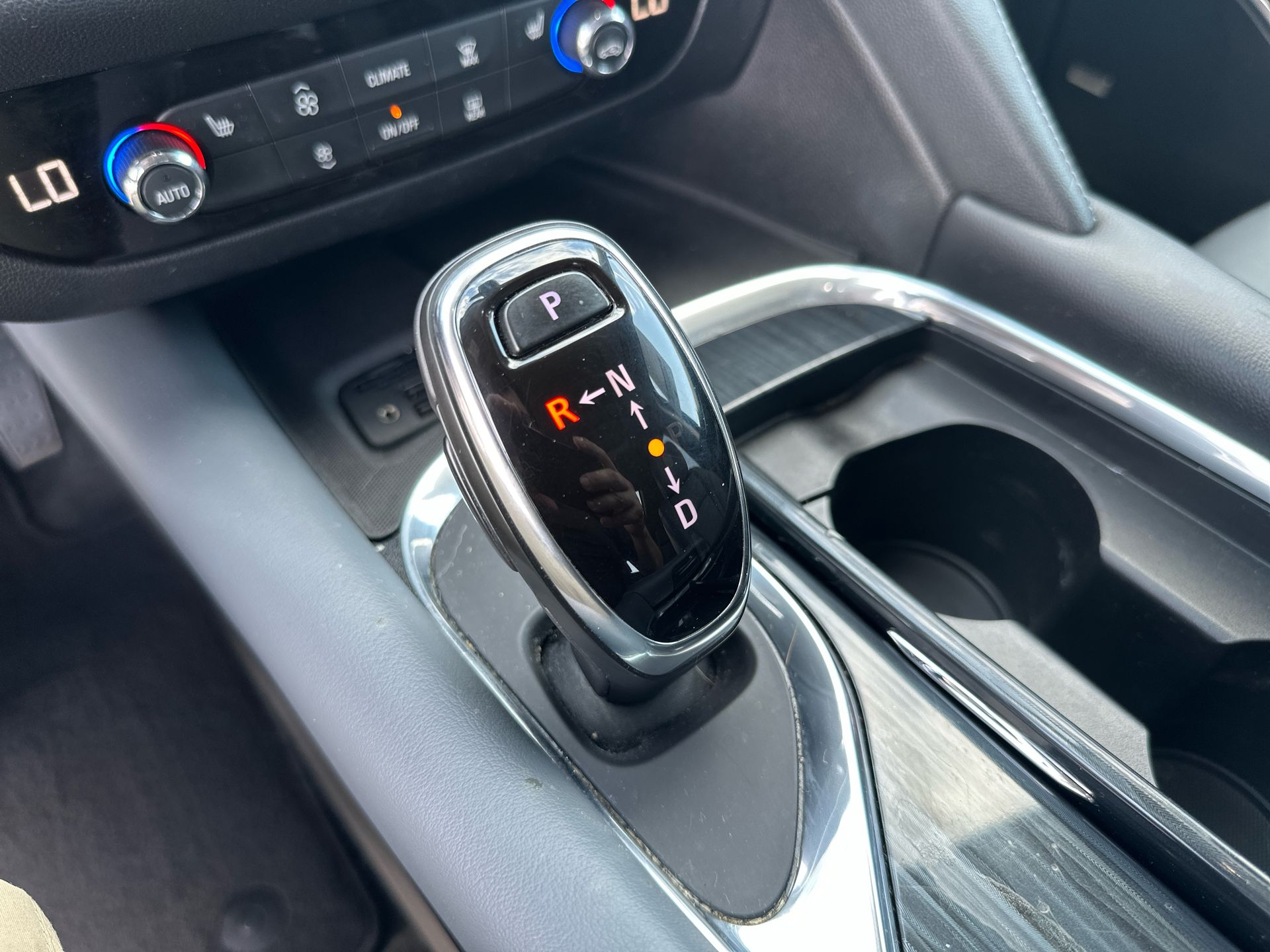 2020 Buick Enclave Essence